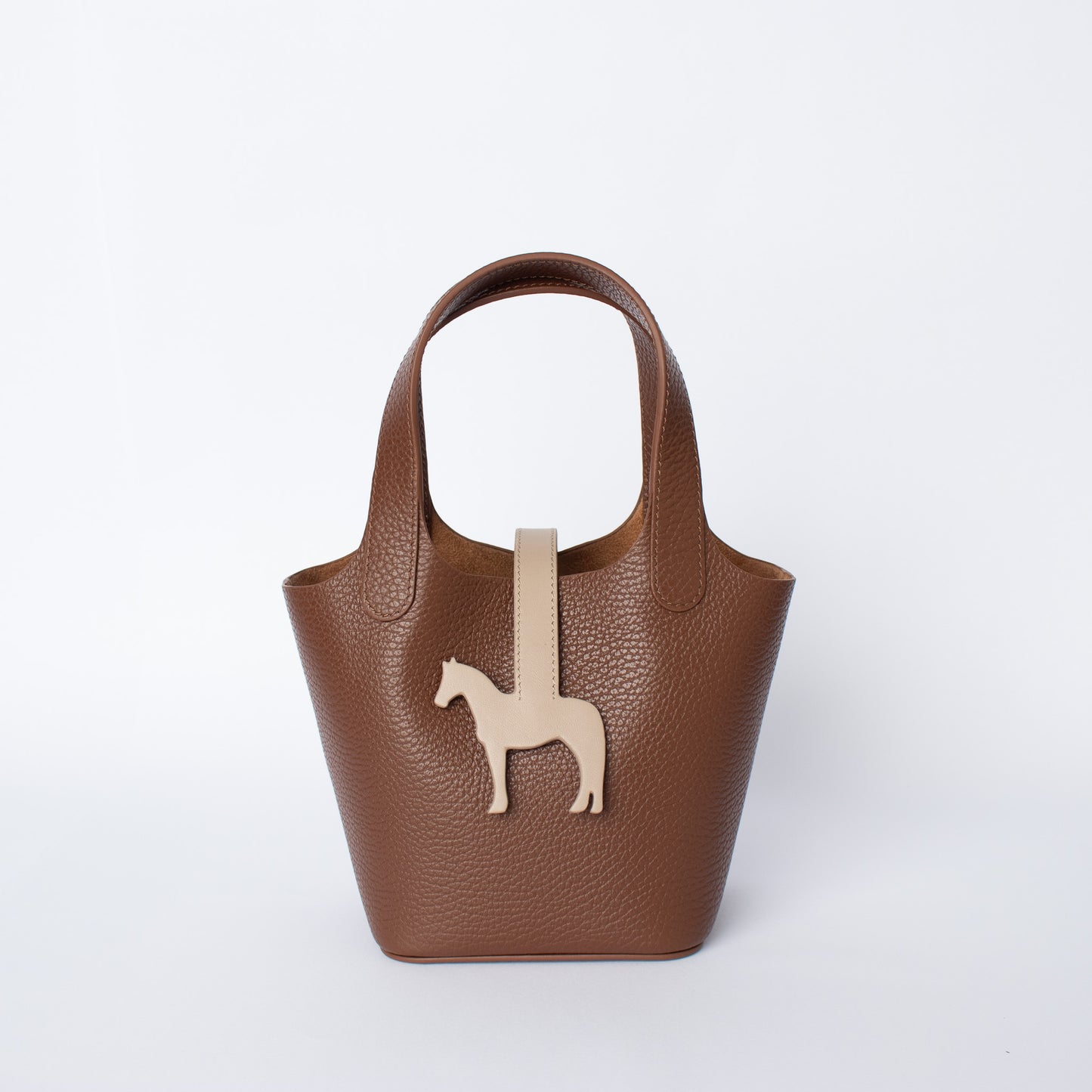 Horse Loop in Beige