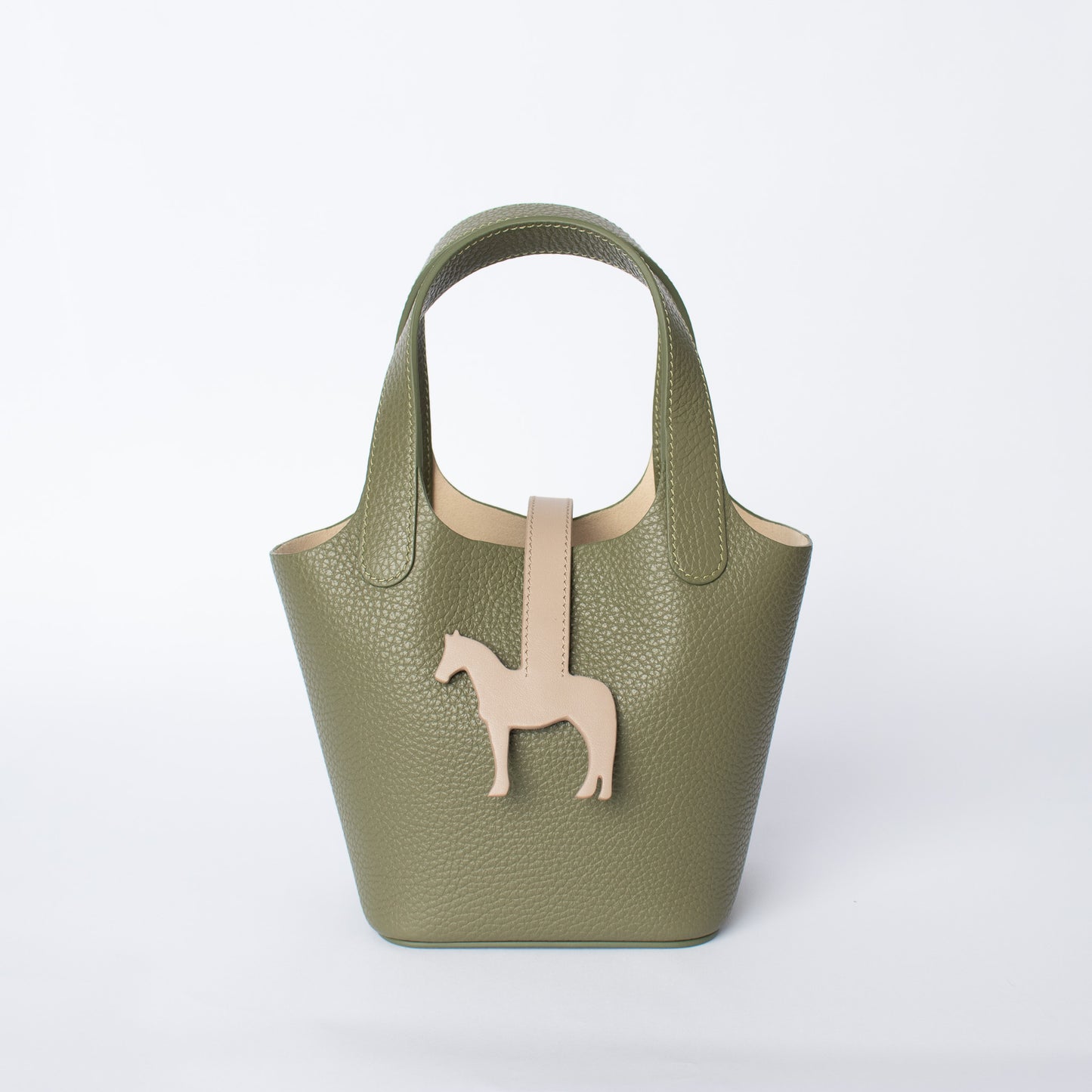 Horse Loop in Beige