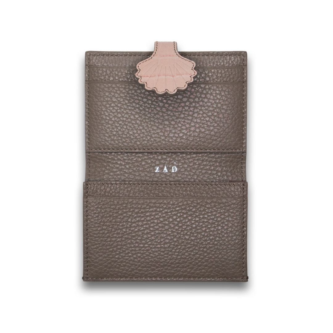 MUHET | Shell Wallet in Pink