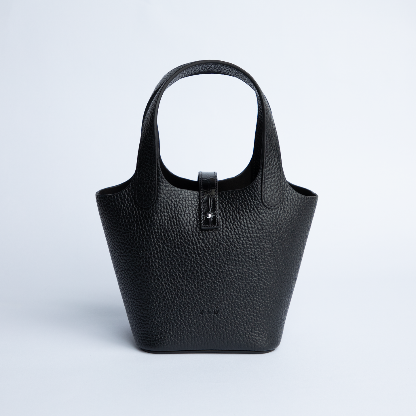 WILD | Horse Mini in Black