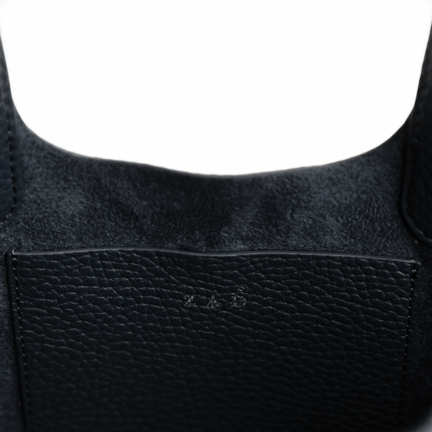 WILD | Horse Mini in Black