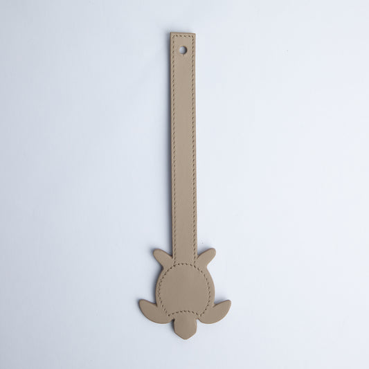 Turtle Loop in Beige
